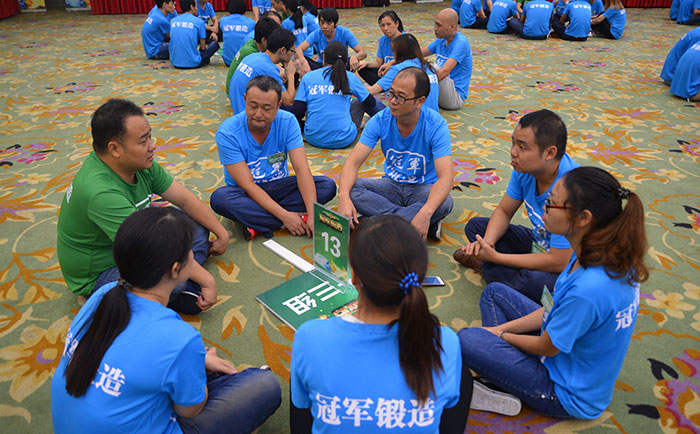 冠軍鍛造，百煉成鋼