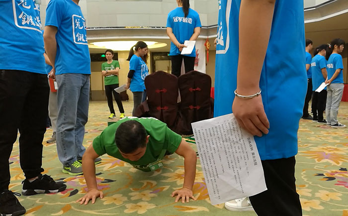 冠軍鍛造，百煉成鋼-歷盡磨難